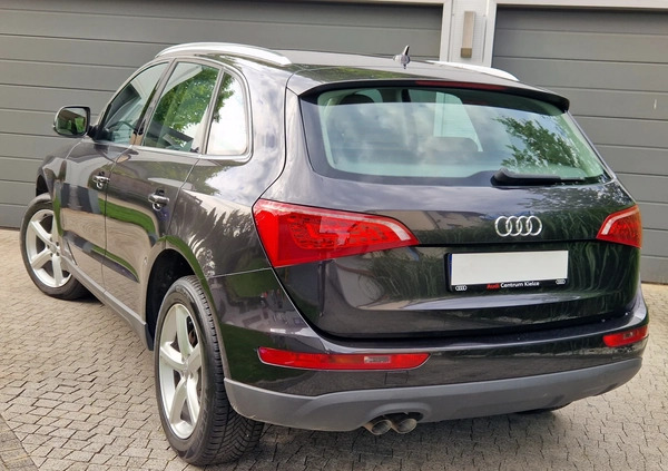 Audi Q5 cena 53500 przebieg: 200000, rok produkcji 2010 z Mława małe 172